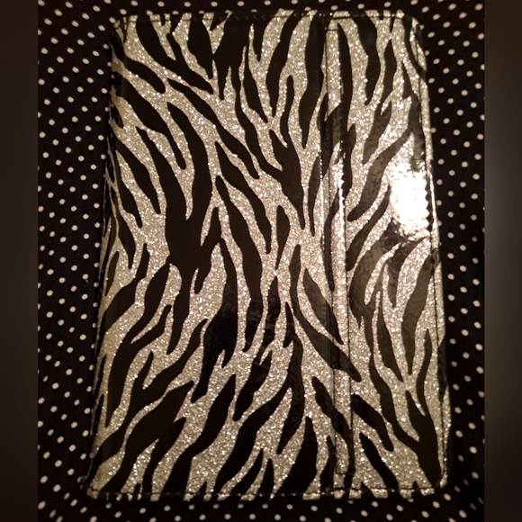 Tablet Case/Holder - Picture 1 of 7